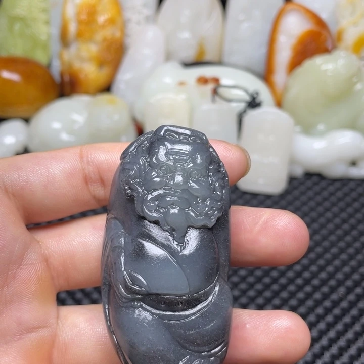 未镶嵌和田玉挂件