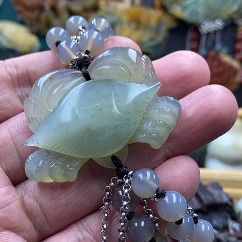 【闪购商品】蛇纹石玉未镶嵌手牌
