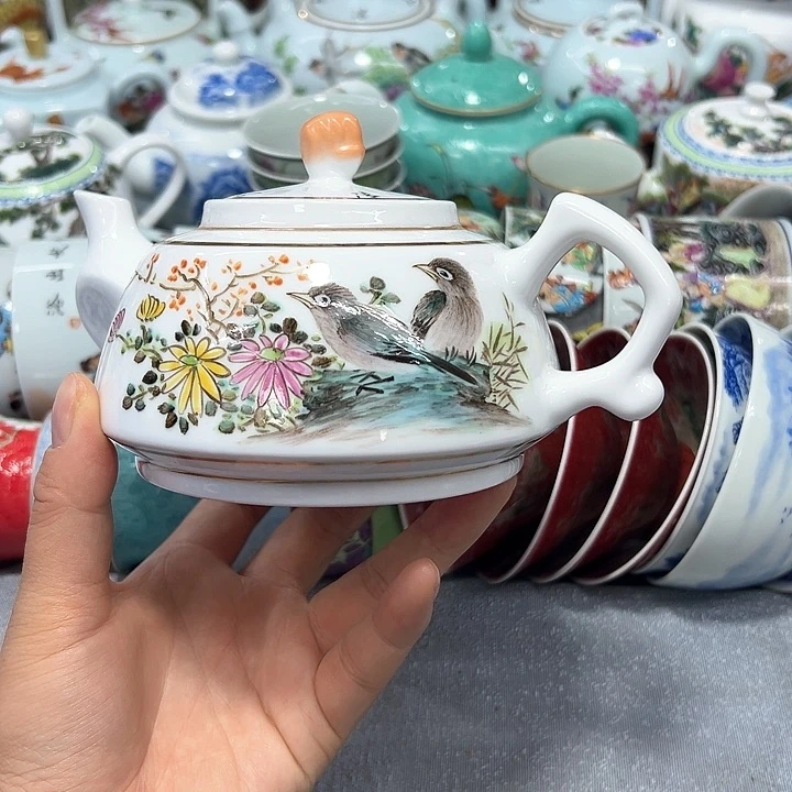 景德镇陶瓷艺术品