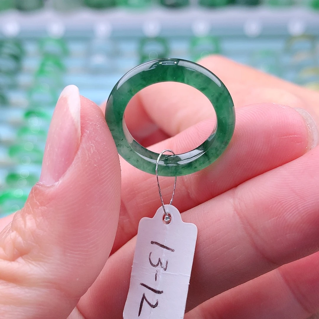 翡翠戒指未镶嵌A货缅甸翡翠