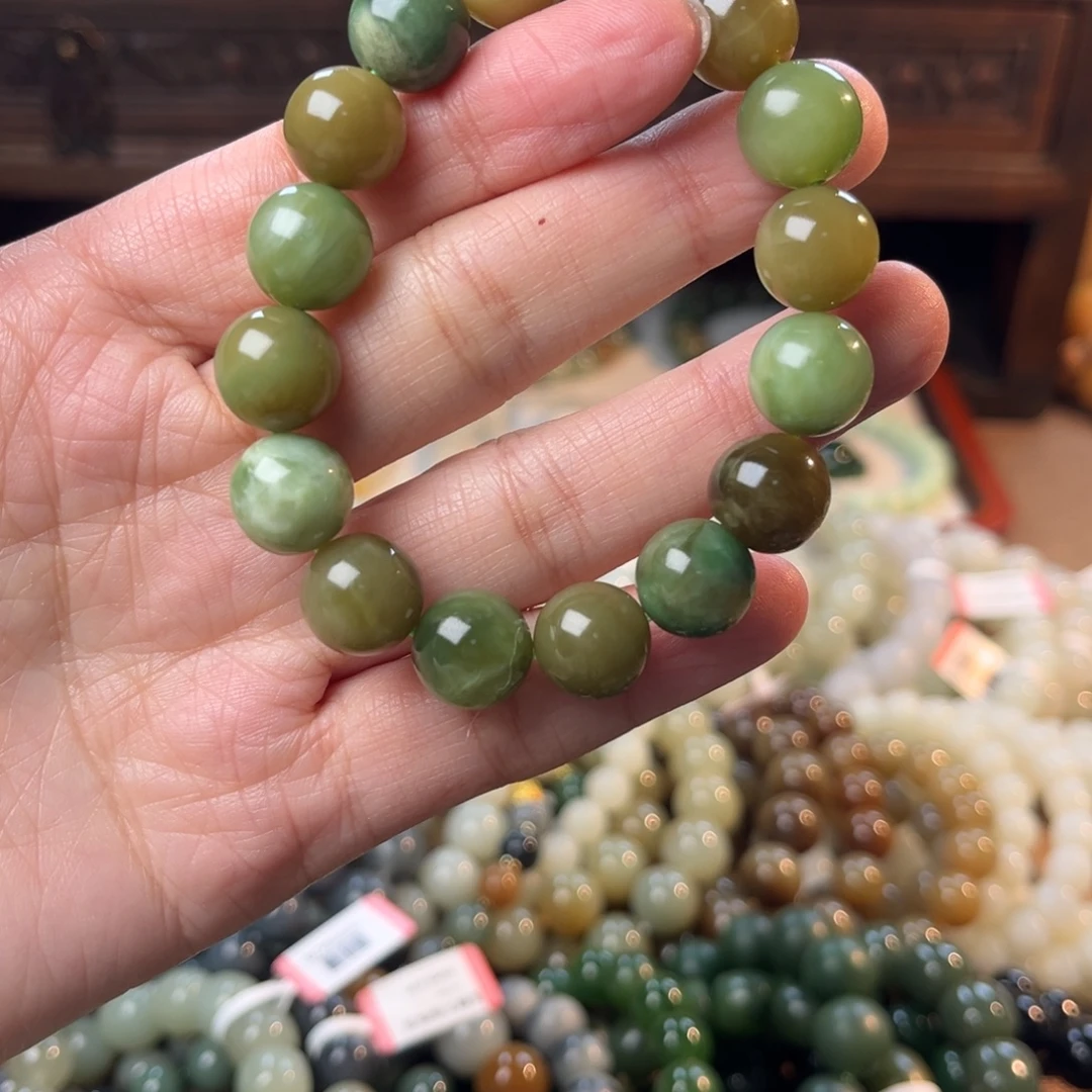 和田玉未镶嵌手链