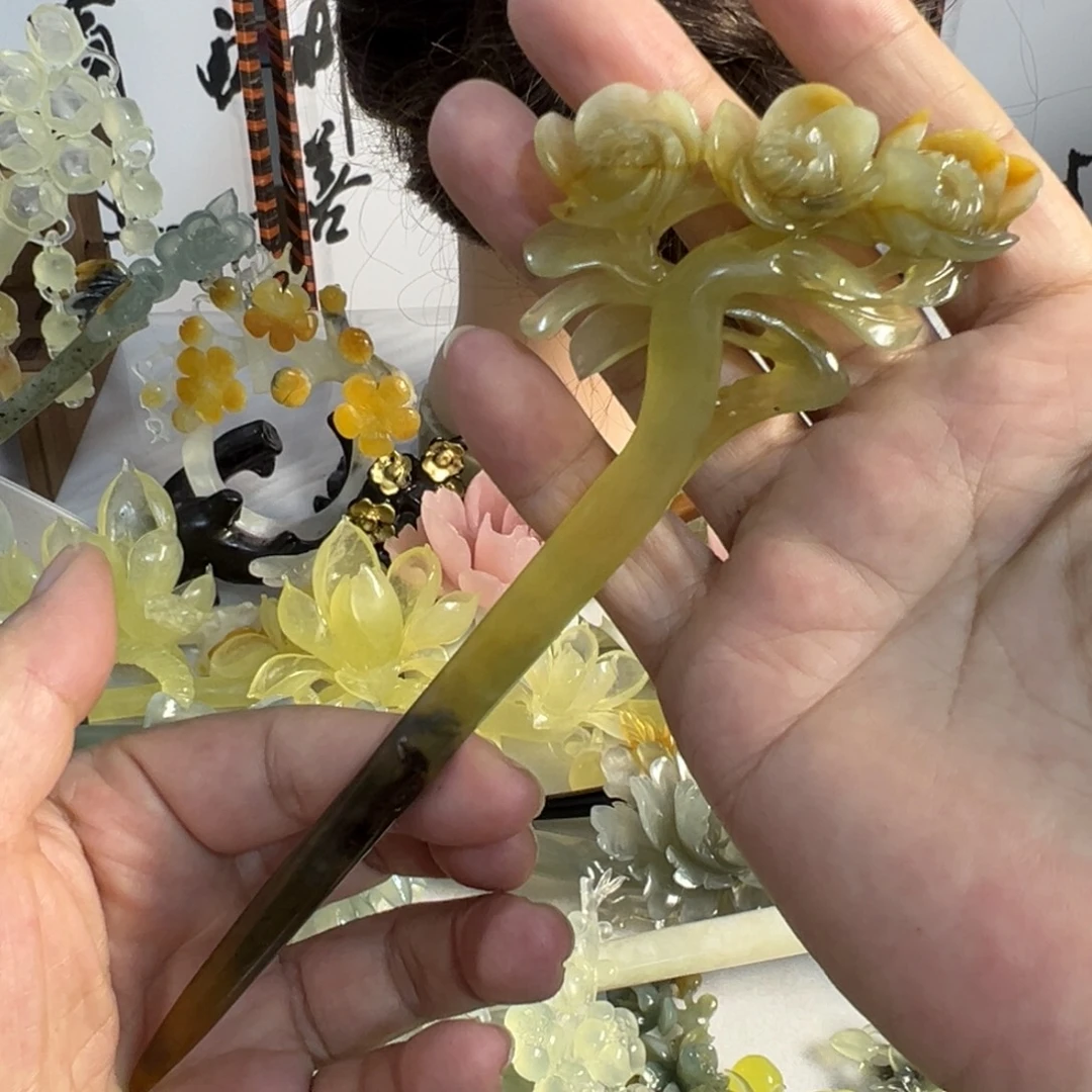 蛇纹石玉未镶嵌发饰