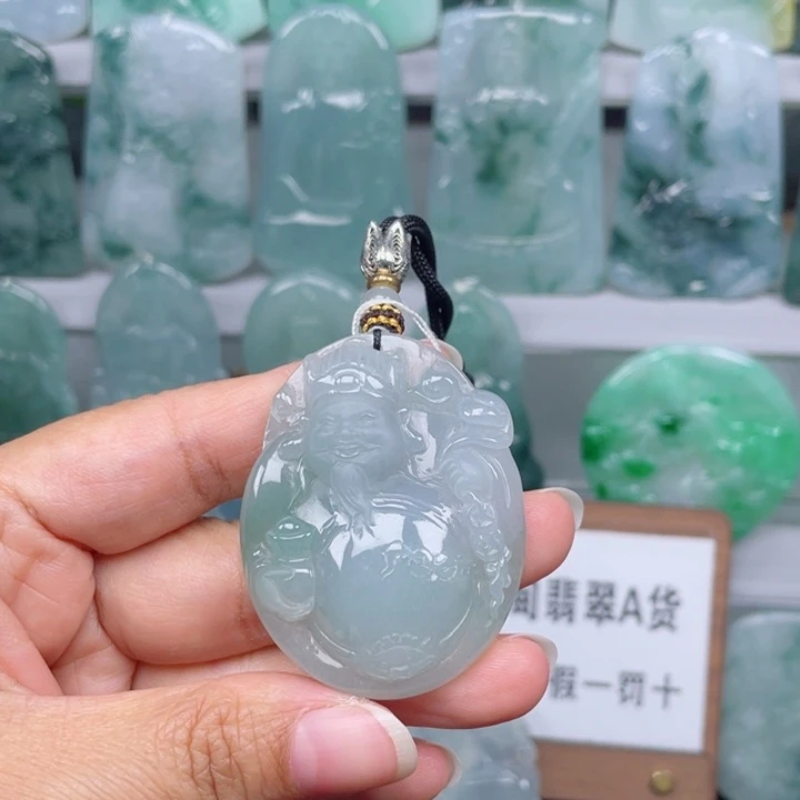 颈饰未镶嵌翡翠名**权财神