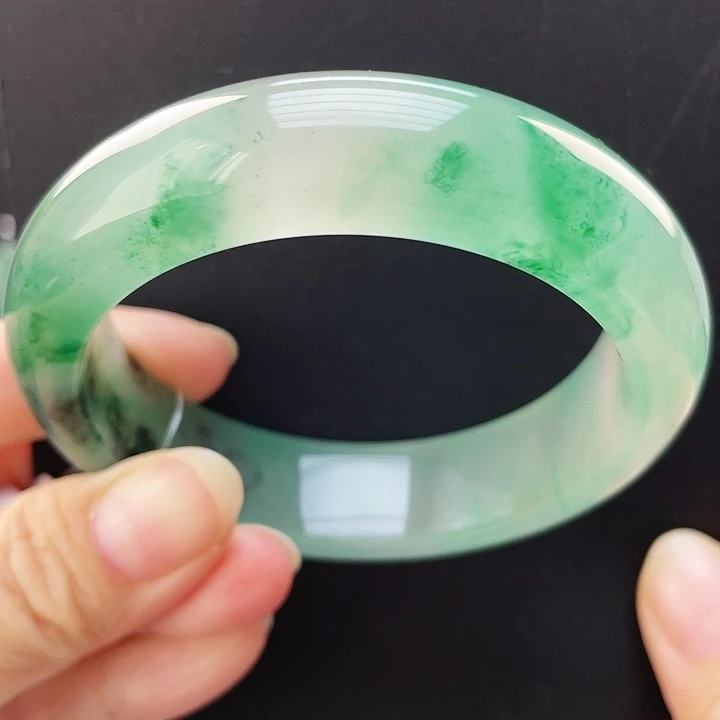 石英质玉未镶嵌手镯56 一57