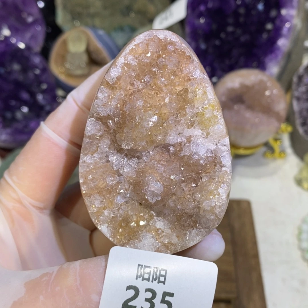 紫晶未镶嵌大型摆件（非配饰）