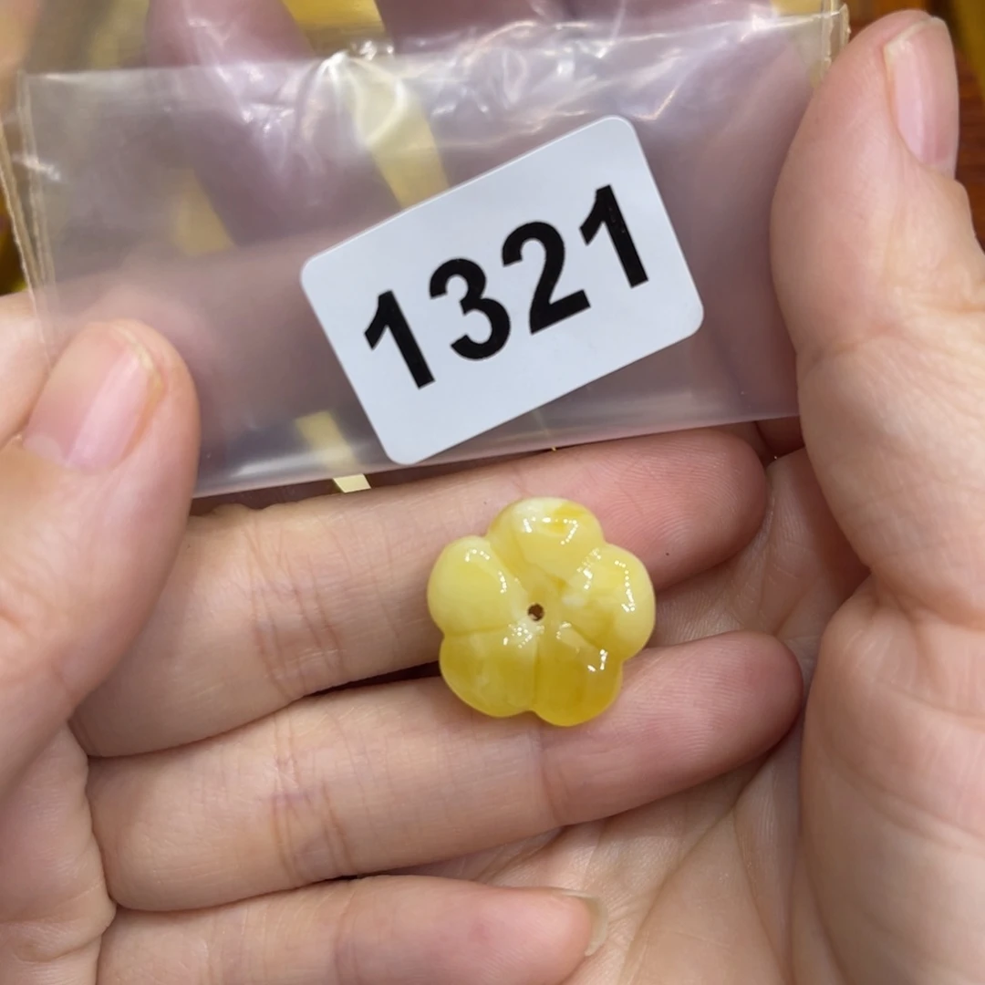 琥珀珠宝奇石未镶嵌喵*喵