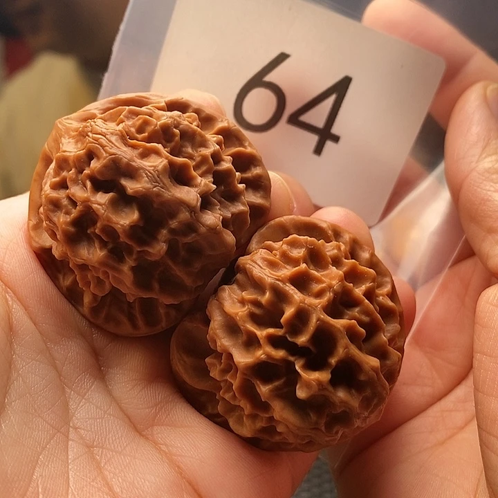 文玩核桃吊坠64号