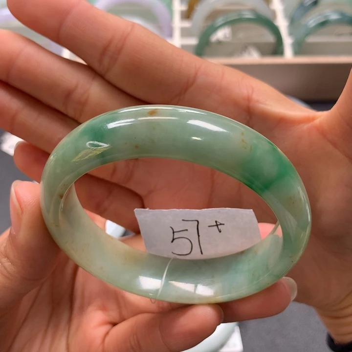 未镶嵌手镯翡翠手镯