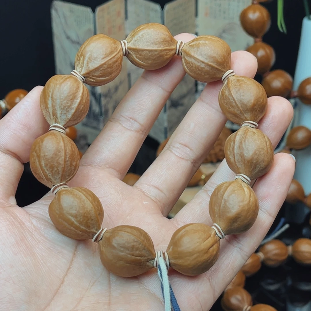 星***星手串/手链橄榄核梅林铁核2024