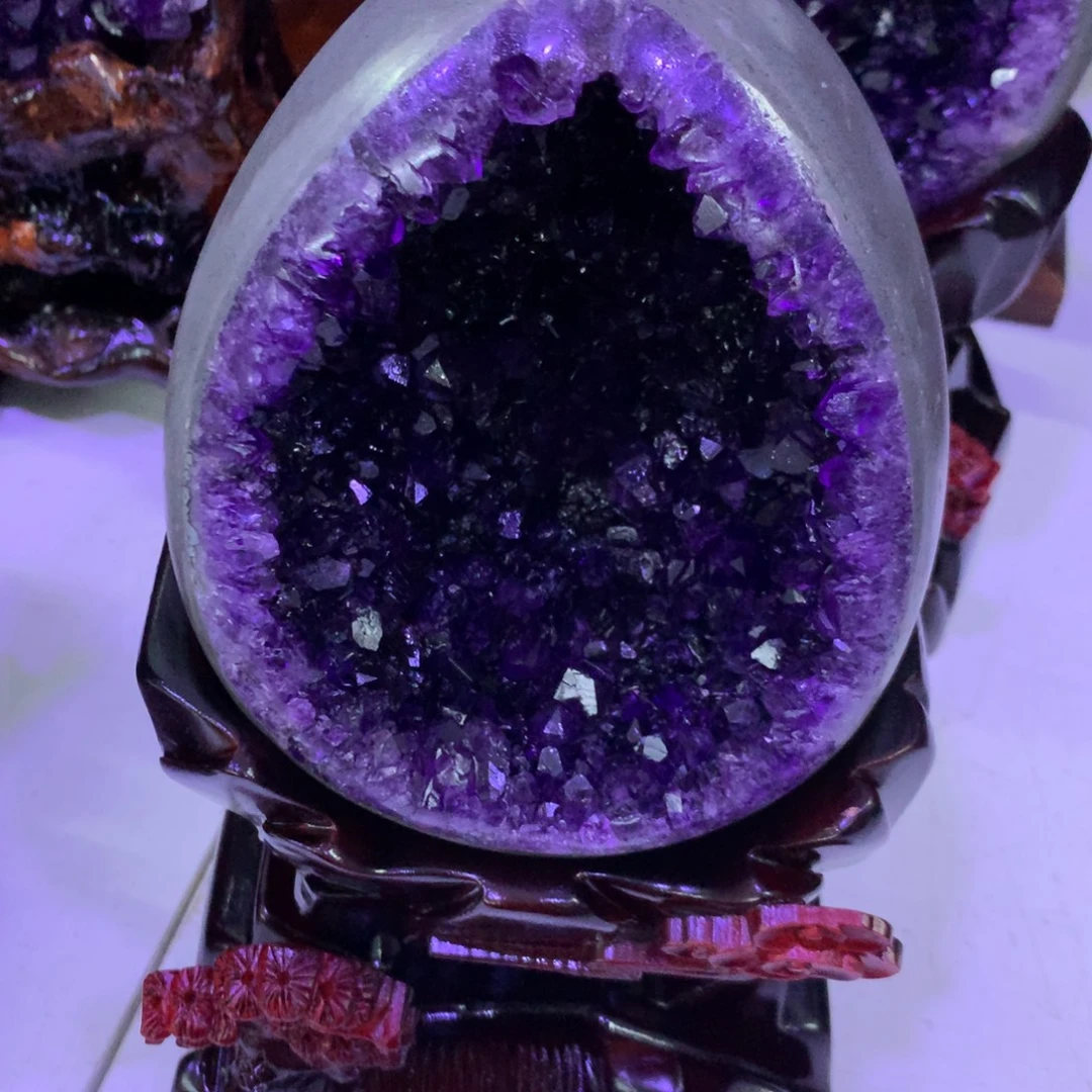 未镶嵌水晶大型摆件（非配饰）伊伊