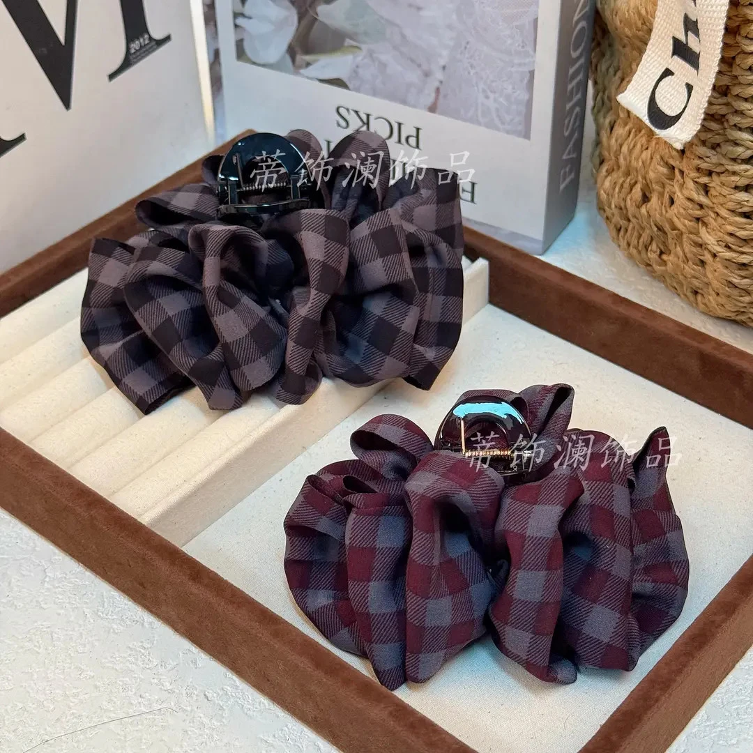 韩系格子云朵泡泡抓夹气质百搭韩系鲨鱼抓夹