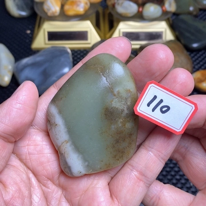 未镶嵌和田玉把件110