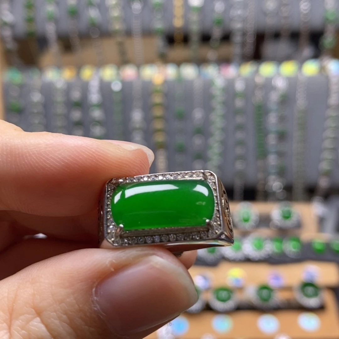 颈饰银S925镶嵌翡翠男戒16mm×7