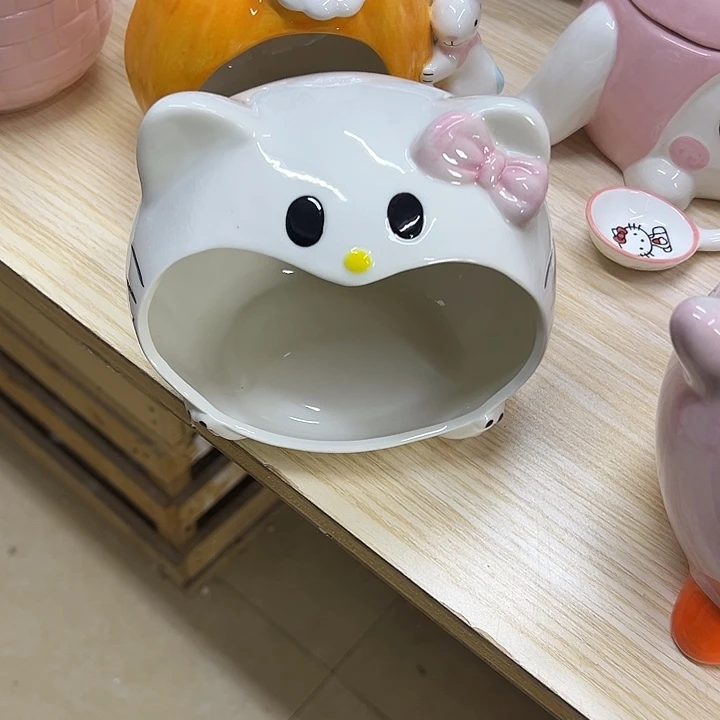 陶瓷陶瓷等行业的产品出口量逐年