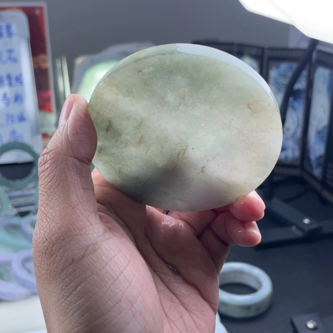 定制翡翠未镶嵌翡翠手镯纹裂瑕疵大漏