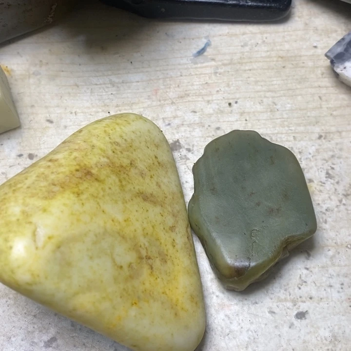 和田玉未镶嵌珠宝奇石3