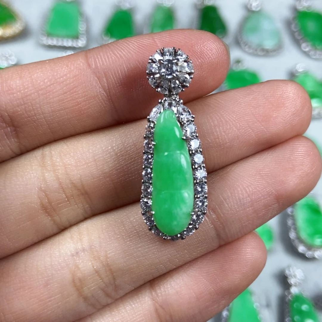 颈饰未镶嵌翡翠福豆