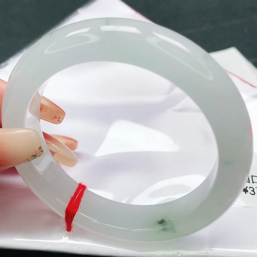 未镶嵌手镯翡翠067