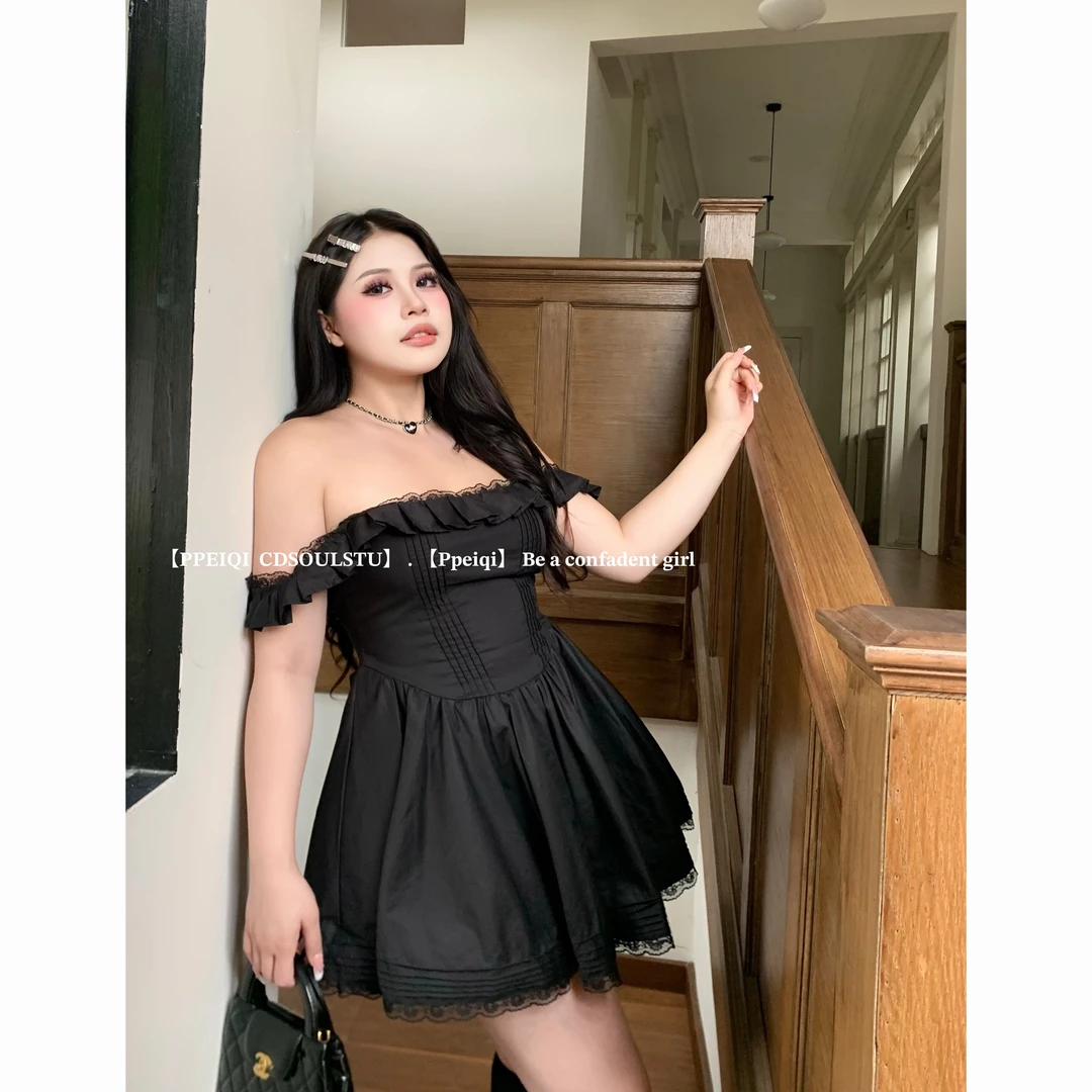 【PPEIQI】"甜梦芭蕾"微胖小飞袖一字肩仿鱼骨蕾丝收腰蓬蓬连衣裙女