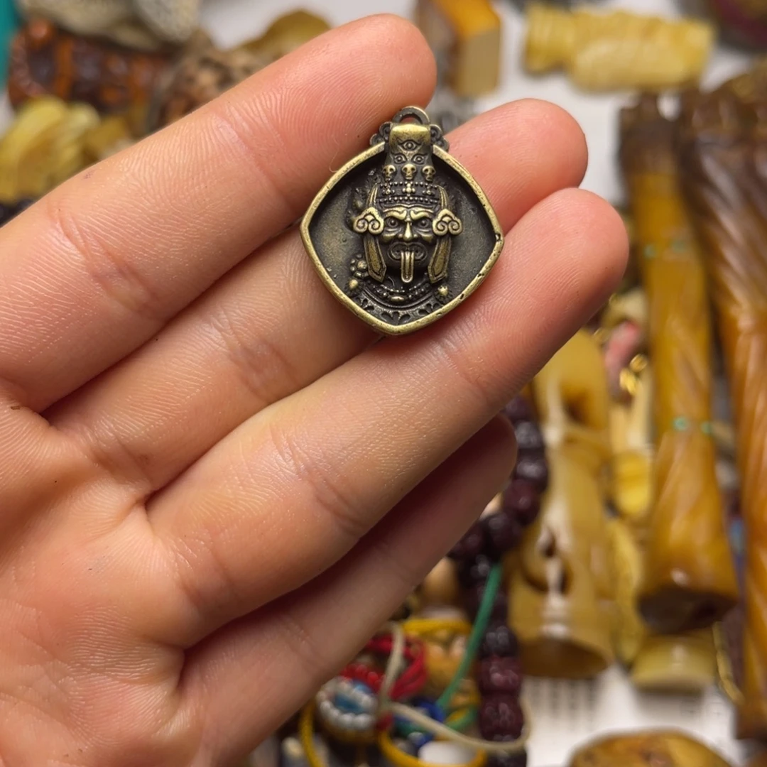 書***光大叶紫檀（黑酸枝木类）