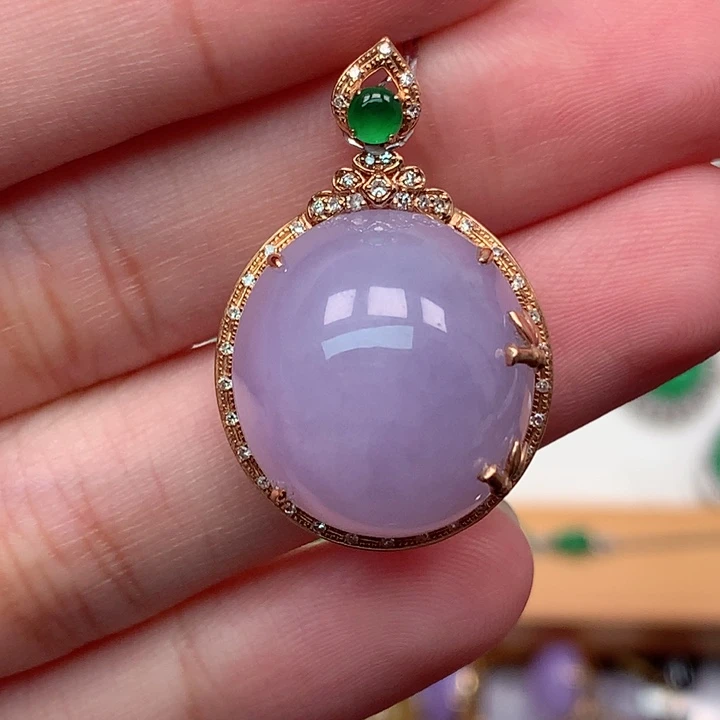 颈饰18K金镶嵌翡翠翡翠