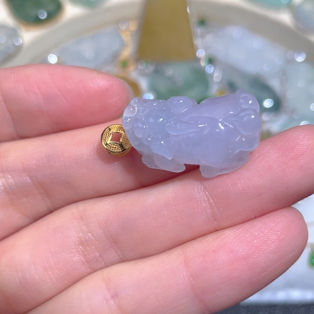 翡翠颈饰18K金镶嵌翡翠