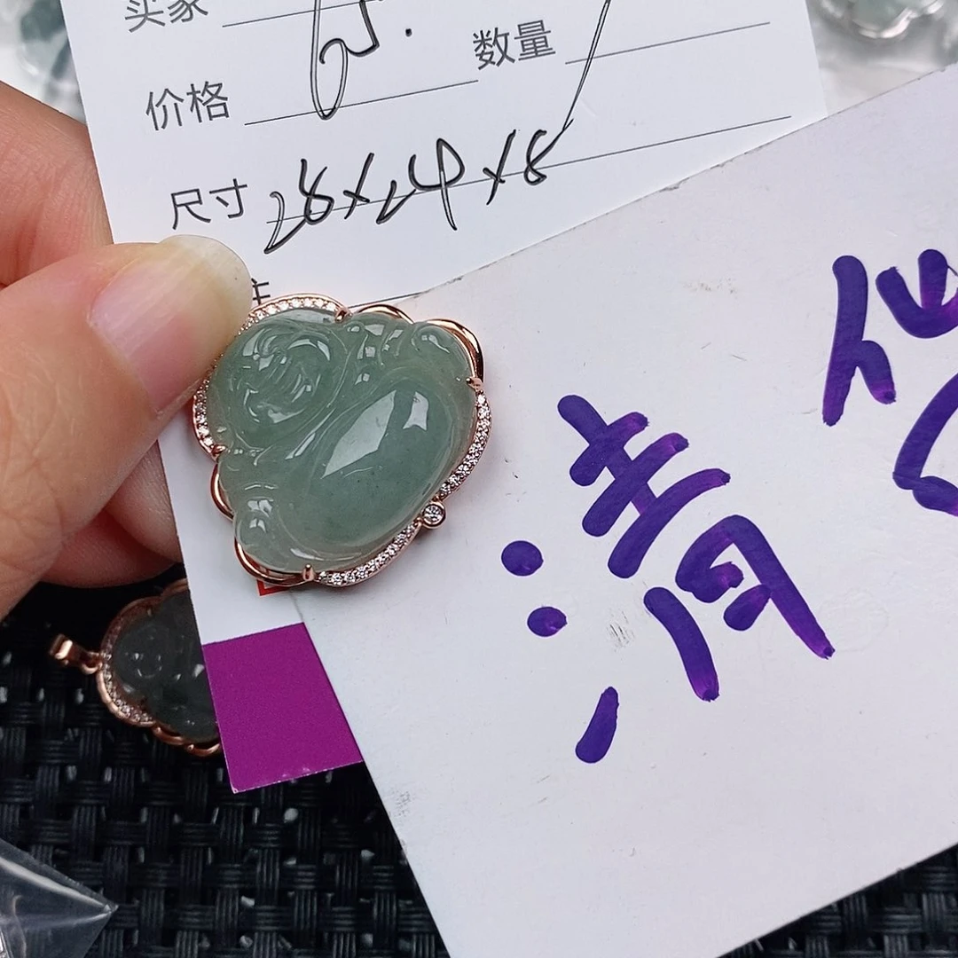 颈饰银S925镶嵌翡翠