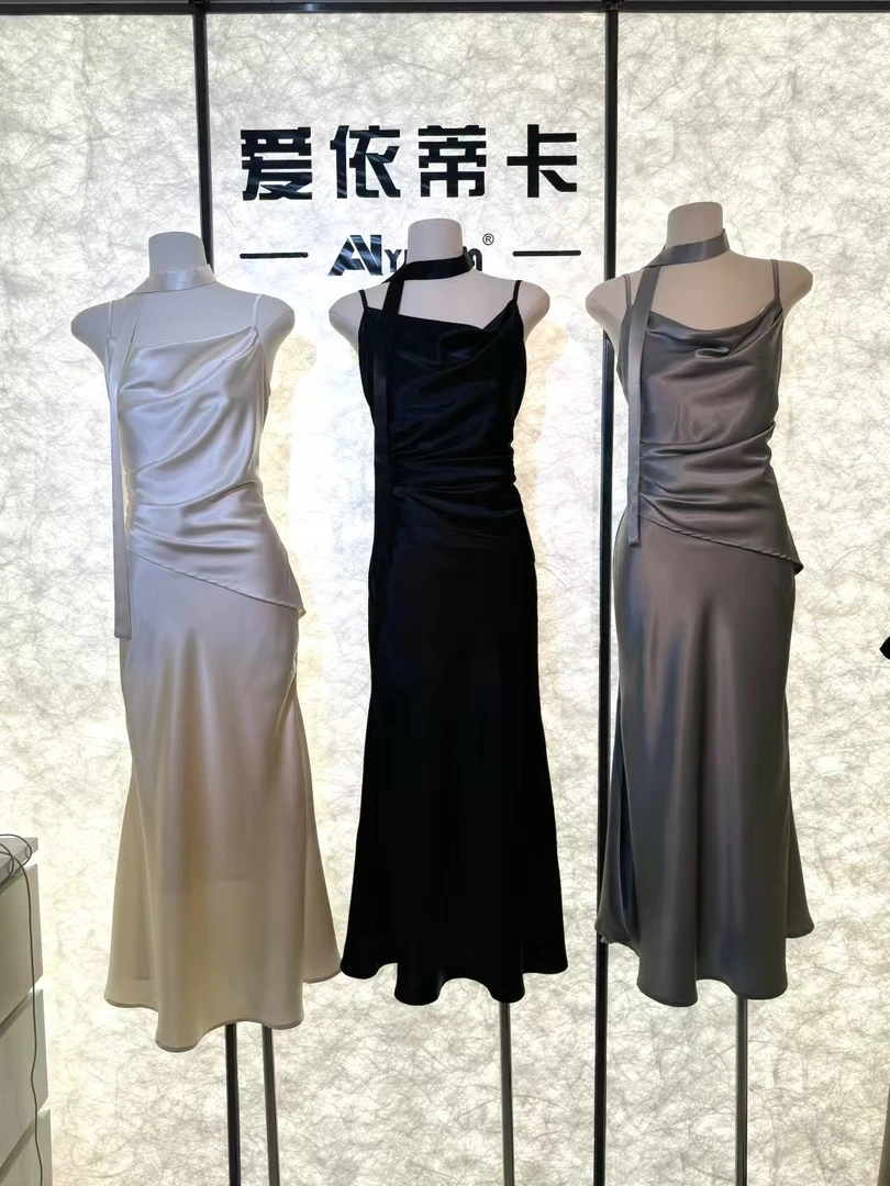 包臀连衣裙礼服夏季性感长裙露背无袖优雅吊带春季