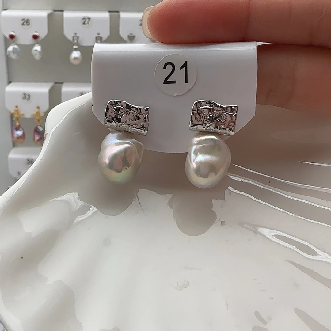 A***t银S925镶嵌淡水珍珠耳饰