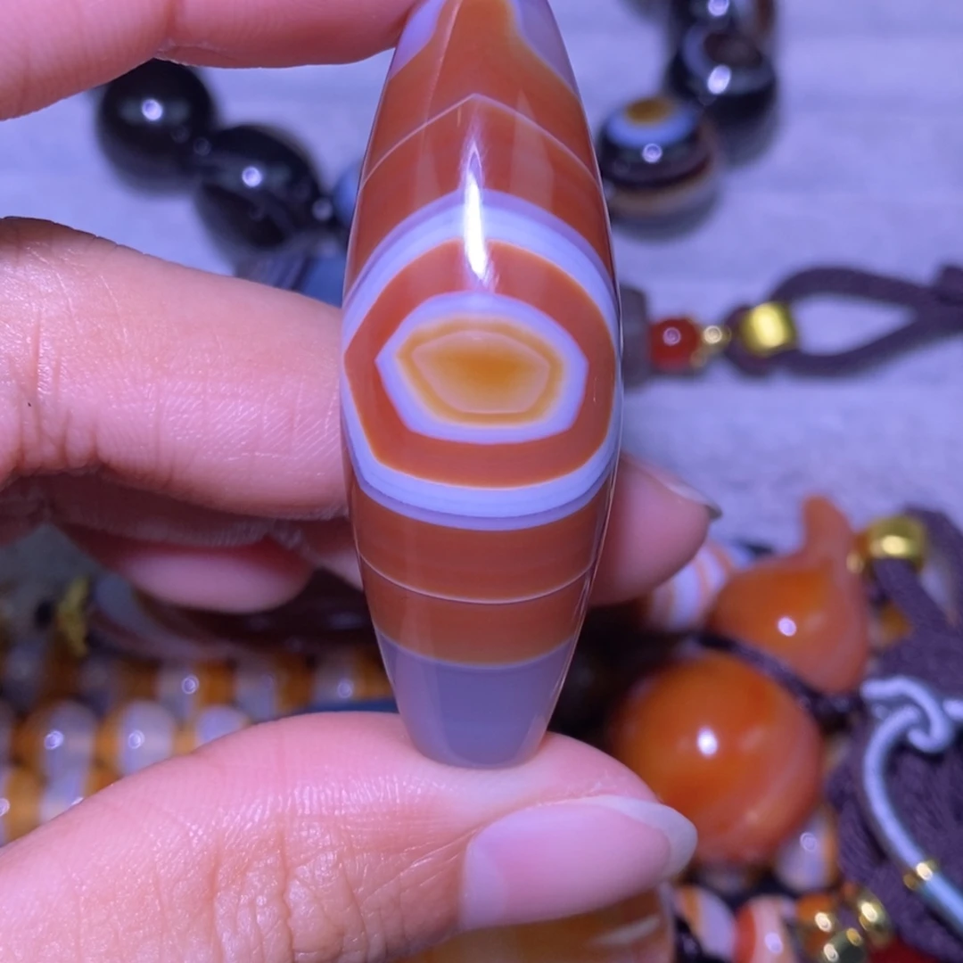 碧***川玛瑙/玉髓未镶嵌颈饰