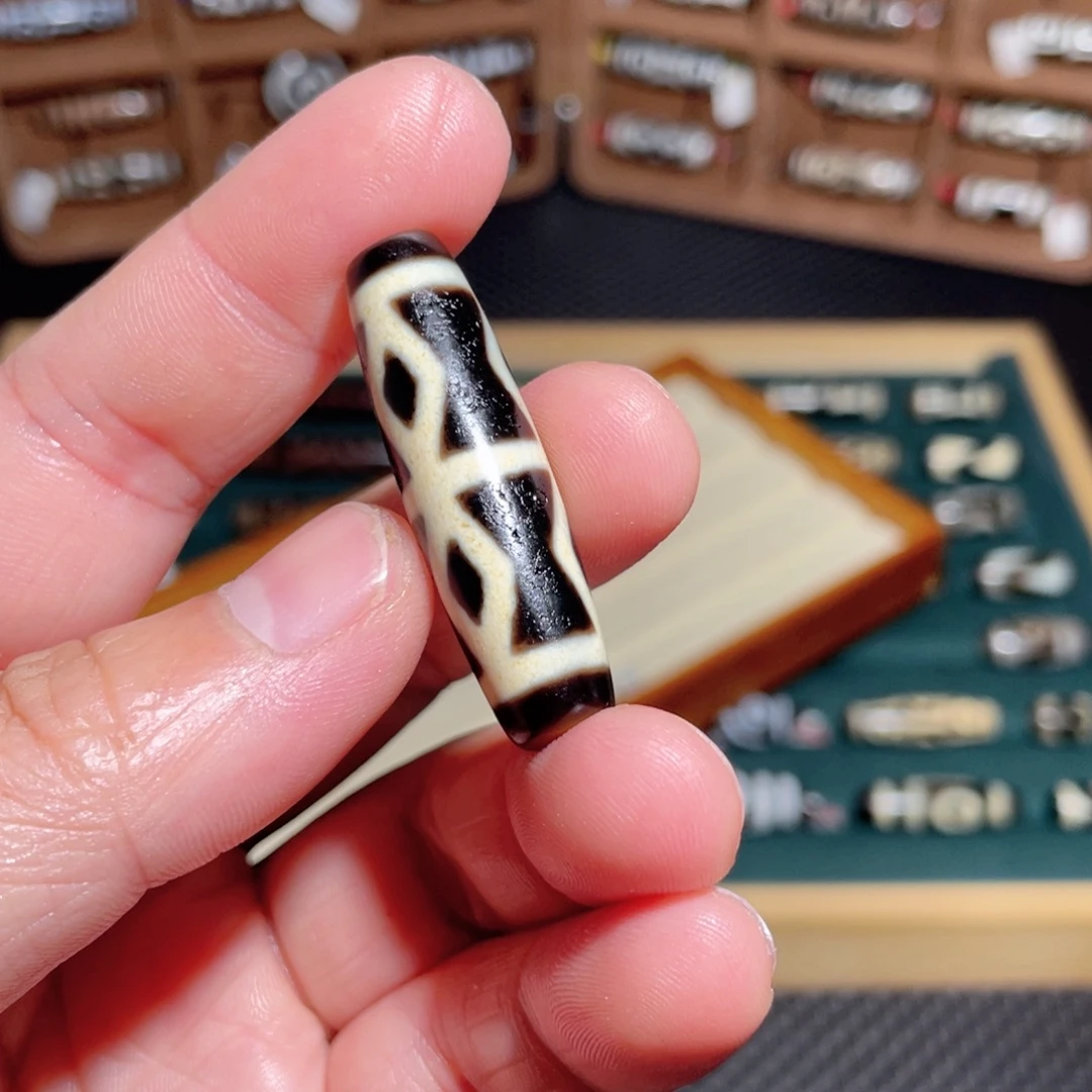 ****未镶嵌颈饰玛瑙/玉髓