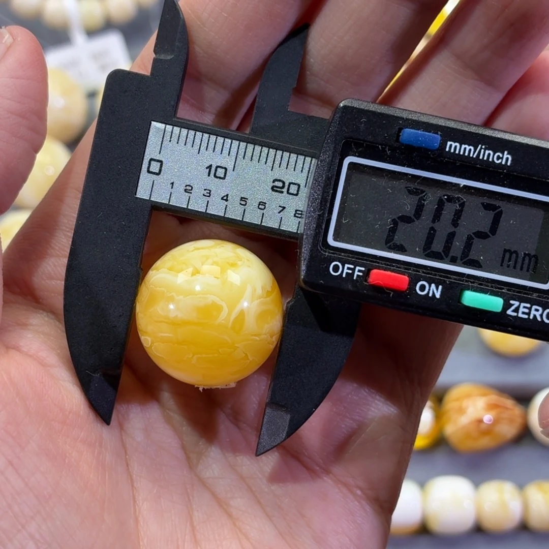 琥珀未镶嵌裸石圆珠