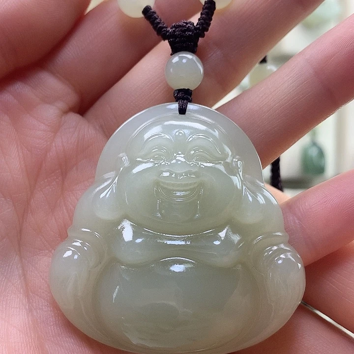 专***姐和田玉未镶嵌颈饰