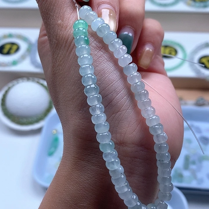 翡翠未镶嵌手链股珠5.6包容