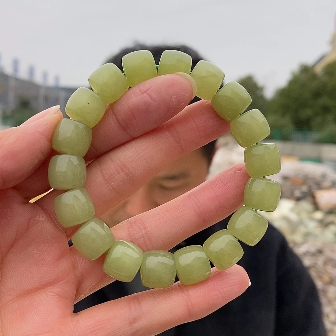 颈饰未镶嵌和田玉卡12直切手串