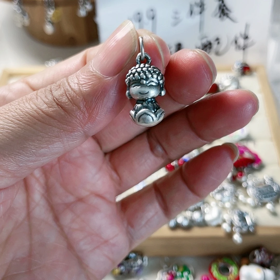 珐琅吊坠足银宝宝佛