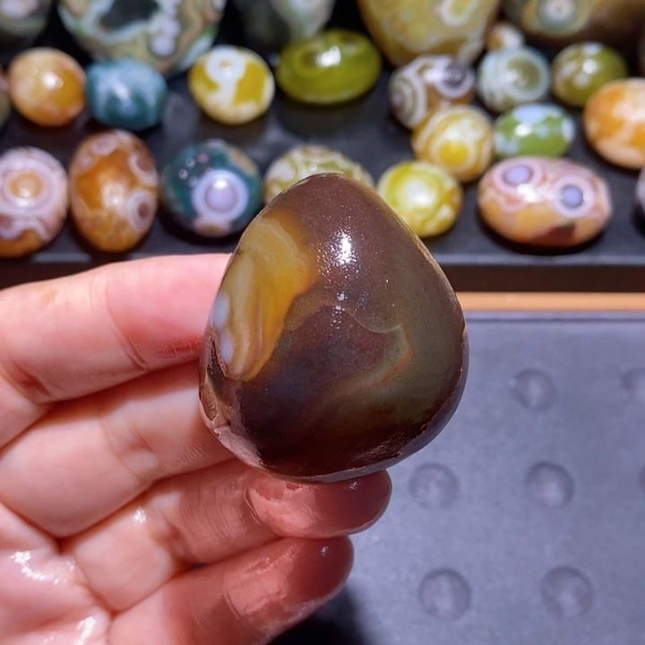 未镶嵌玛瑙/玉髓珠宝半成品73