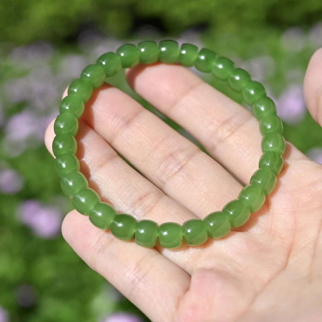 和田玉碧玉苹果绿老型单圈手串
