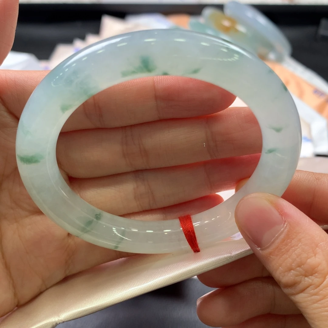 翡翠未镶嵌手镯29号