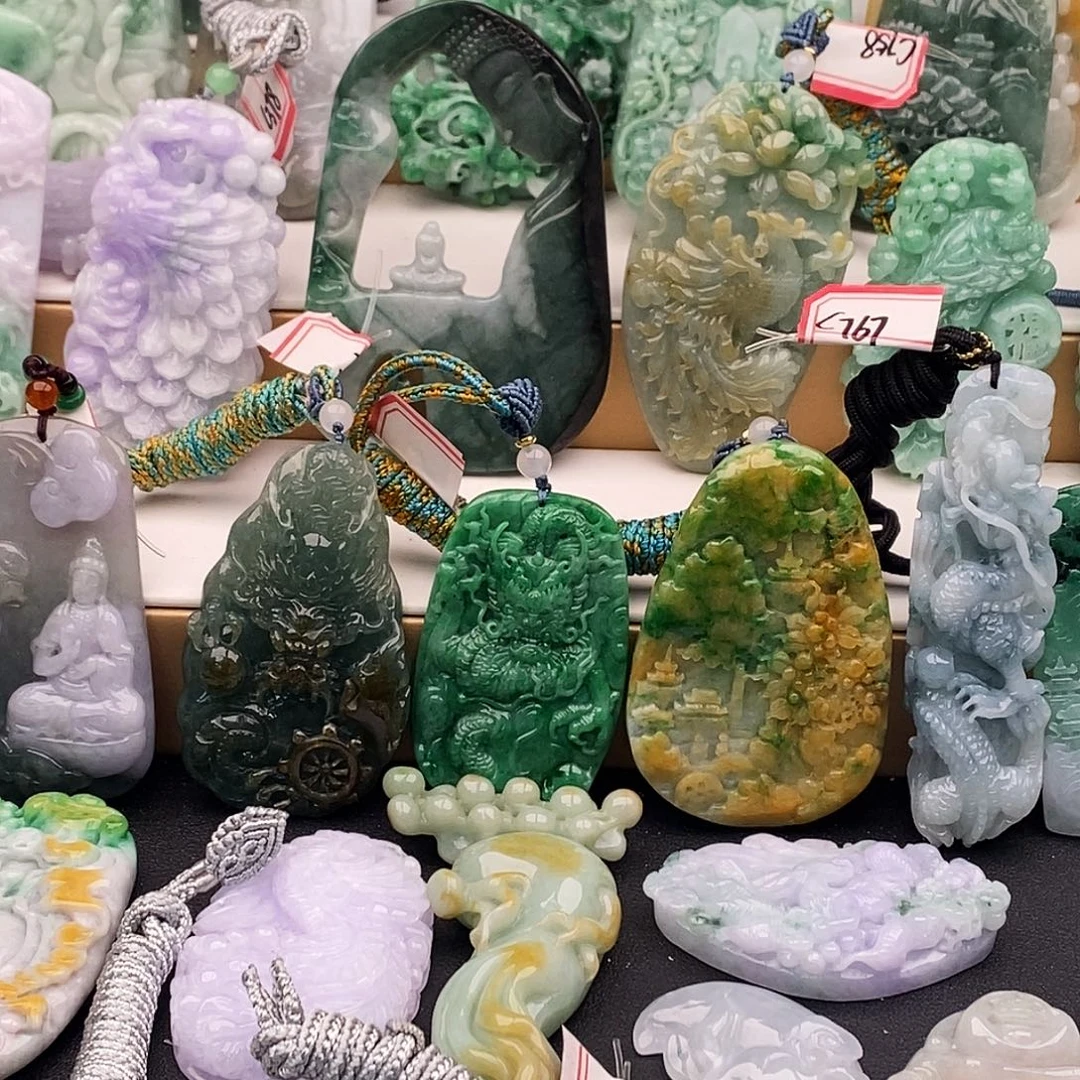 翡翠未镶嵌吊坠(不含链)