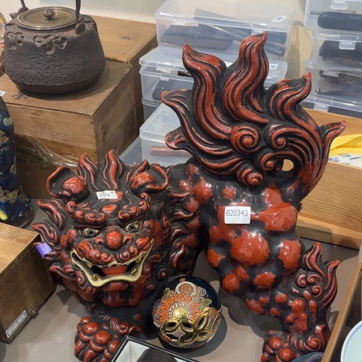 紫砂茶杯大**山非常美丽漂亮的物品