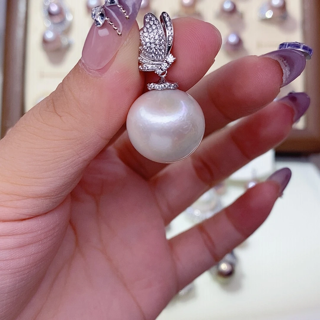 布***啦银S925镶嵌吊坠(赠链)淡水珍珠