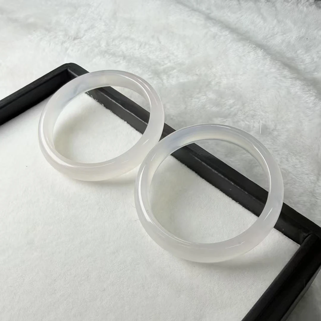 【睿泽赏宝】玉髓手镯（49-60#）多样性发一/有瑕 11*6mm KV0010643