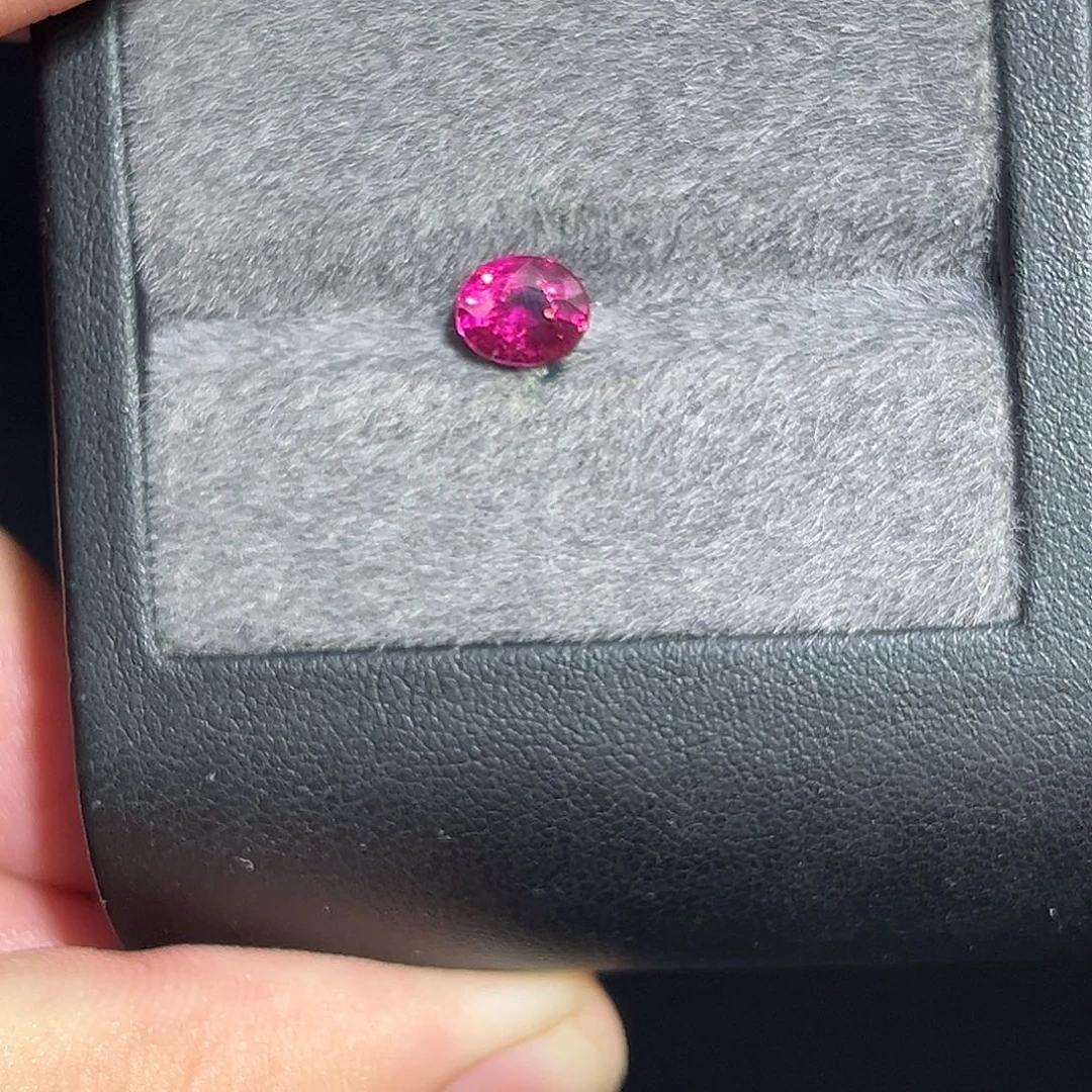 碧玺裸石未镶嵌火龙果卢比来碧玺