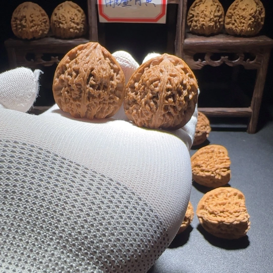 文玩核桃吊坠40全家福