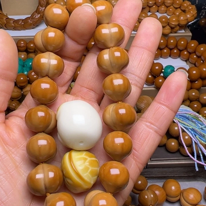 吊坠橄榄核聚宝盆