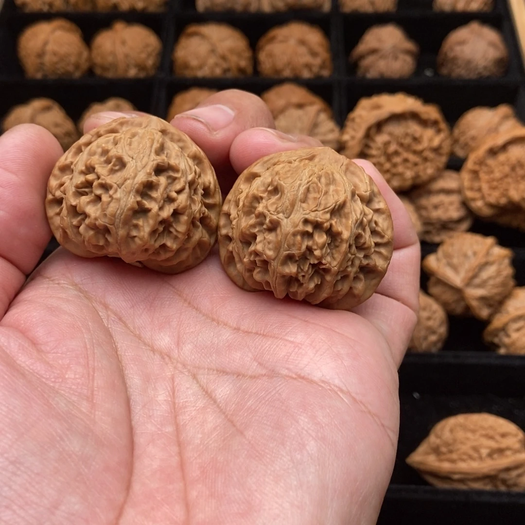 文玩核桃吊坠宫灯