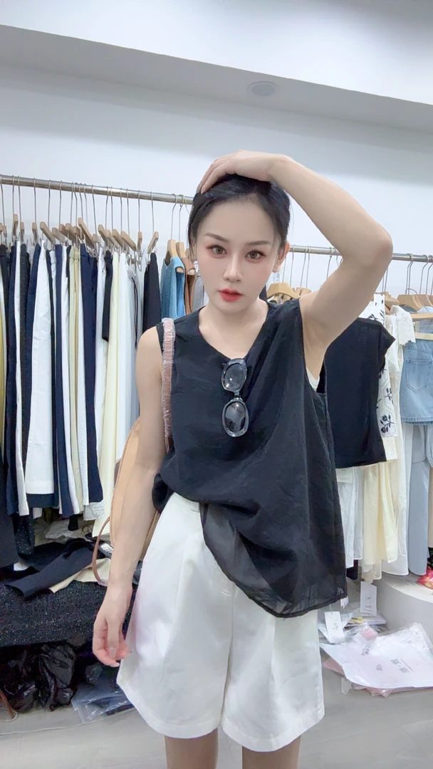 鑫老大：女装新款短袖欧根纱