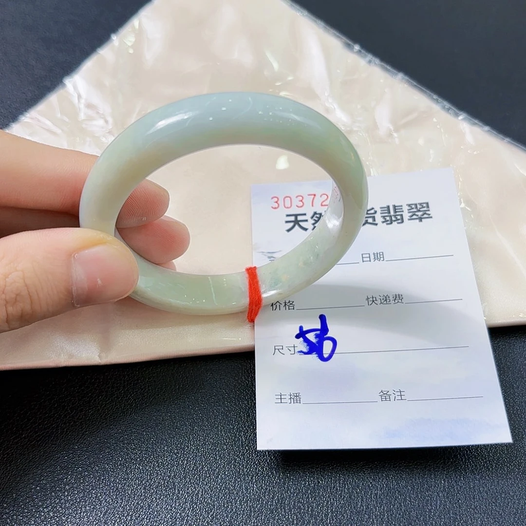 翡翠未镶嵌手镯翡翠手镯56