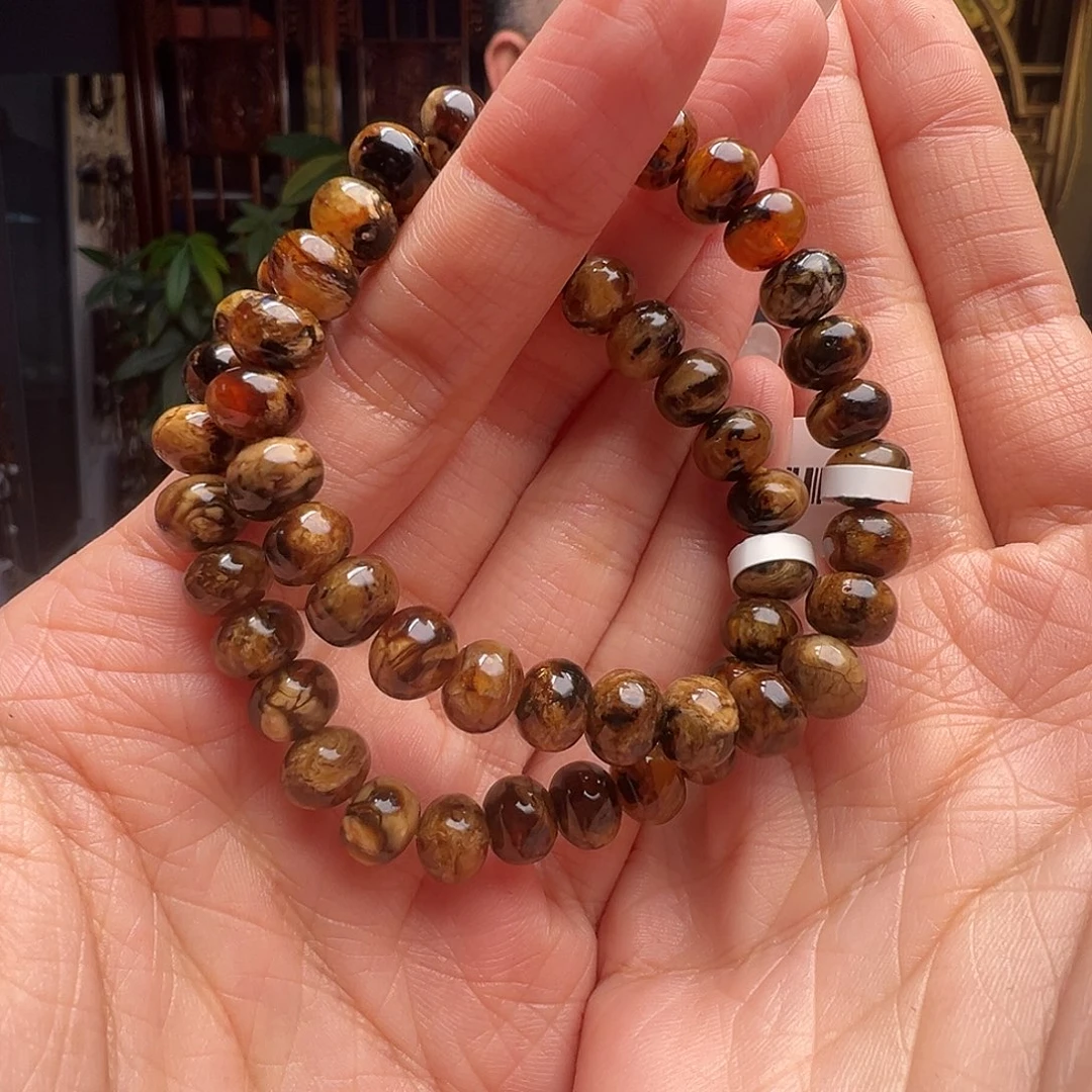 琥珀未镶嵌裸石抚顺琥珀20022-1八多样性发其一